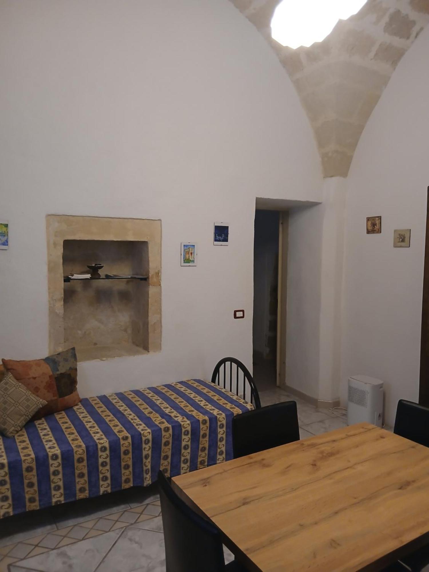 ليتشي Vico Del Sole B&B المظهر الخارجي الصورة