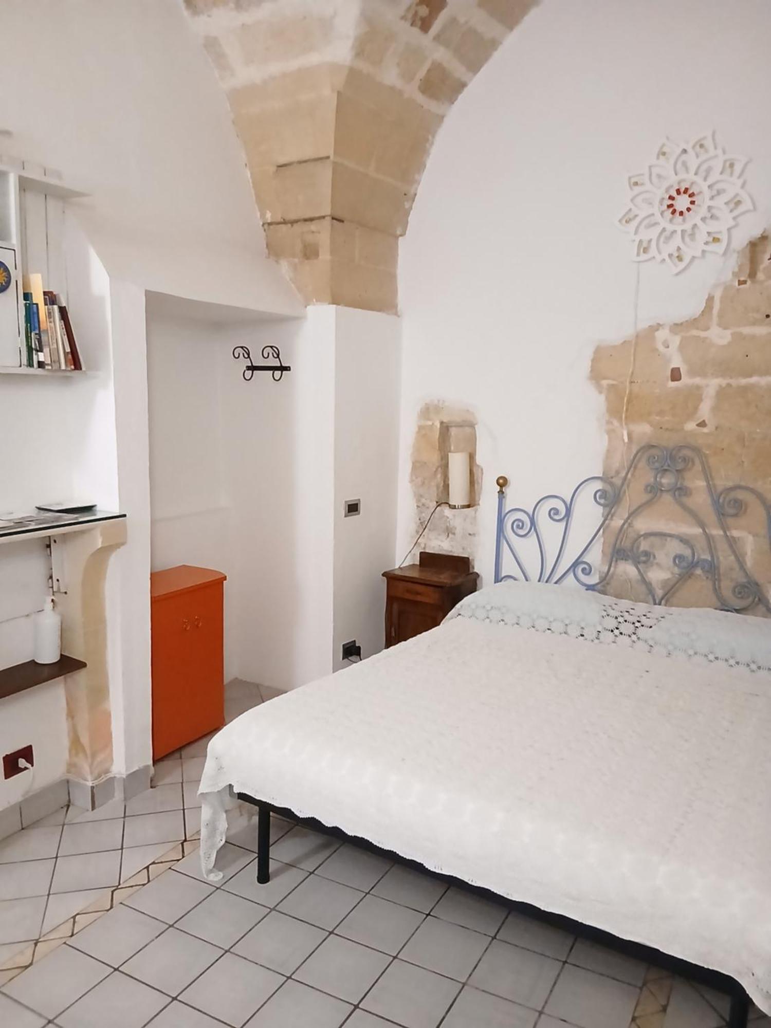 ليتشي Vico Del Sole B&B المظهر الخارجي الصورة